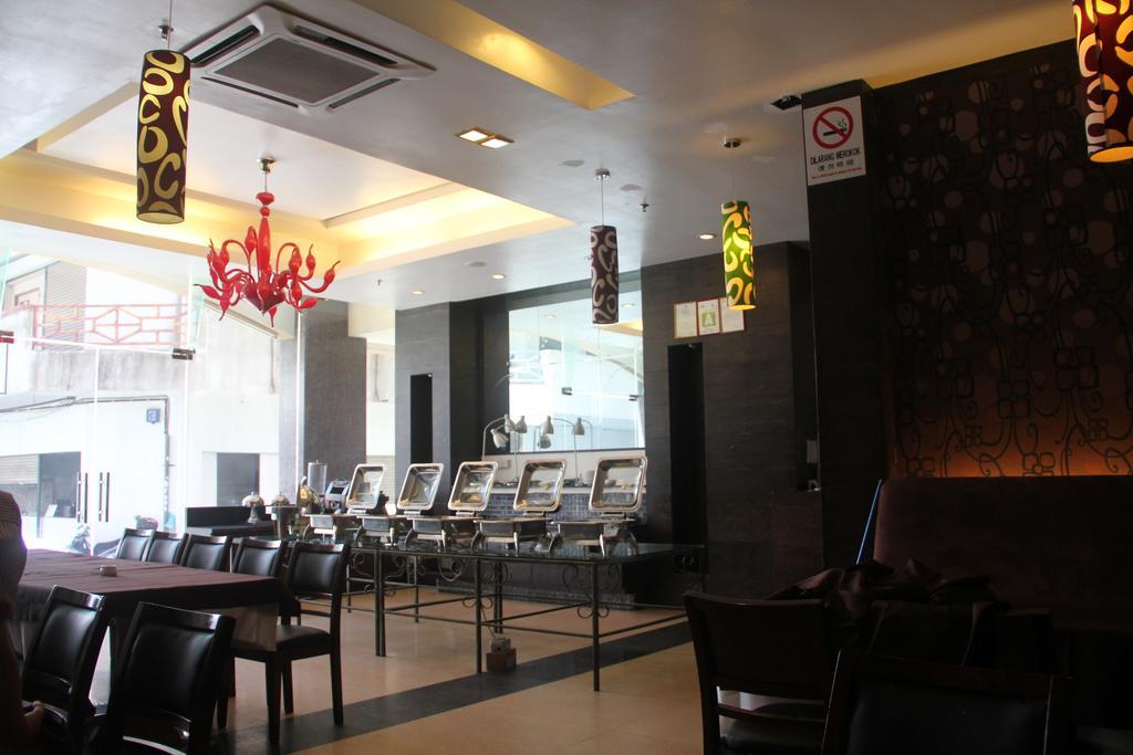 Mb Hotel Tawau Buitenkant foto